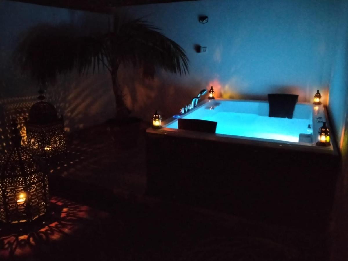 Villa Casa Blanca Luxury Spa Con Piscina Privada Y Jacuzzi Privado Chiclana de la Frontera Dış mekan fotoğraf